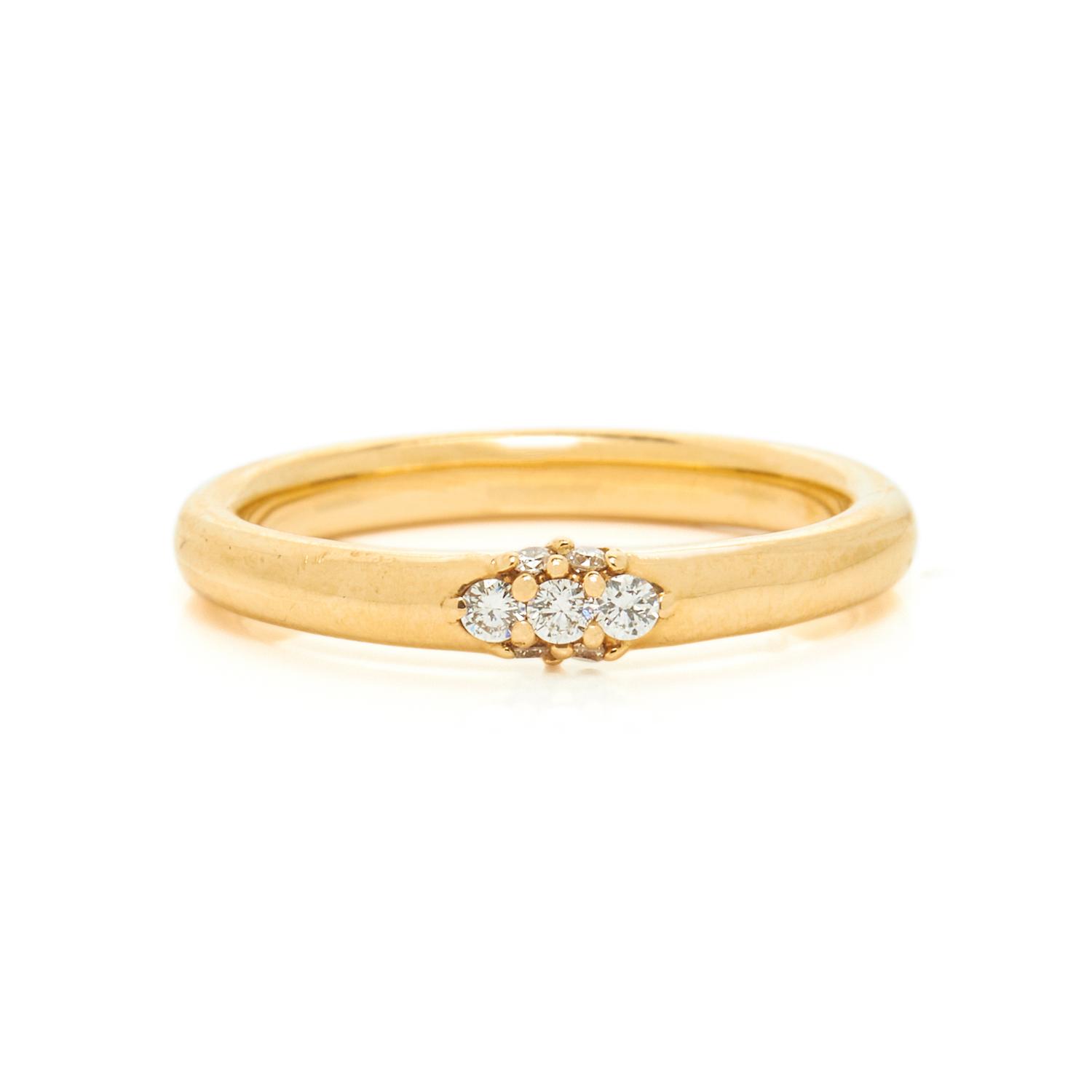 ANNA SHEFFIELD, YELLOW GOLD AND DIAMOND 'CELESTINE' RING