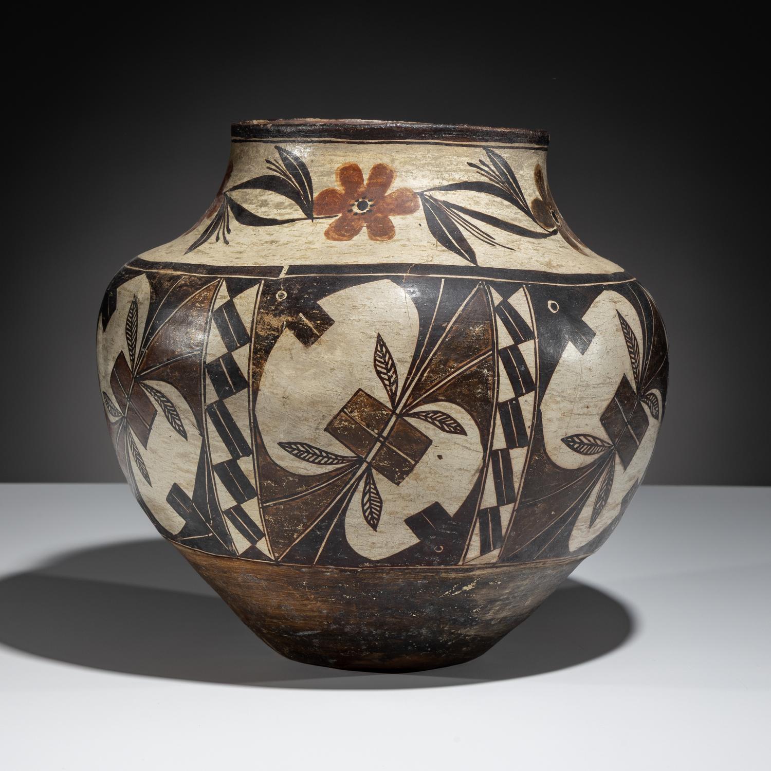 Acoma / Laguna Polychrome Pottery Jar