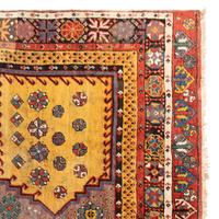A Saf Long Rug