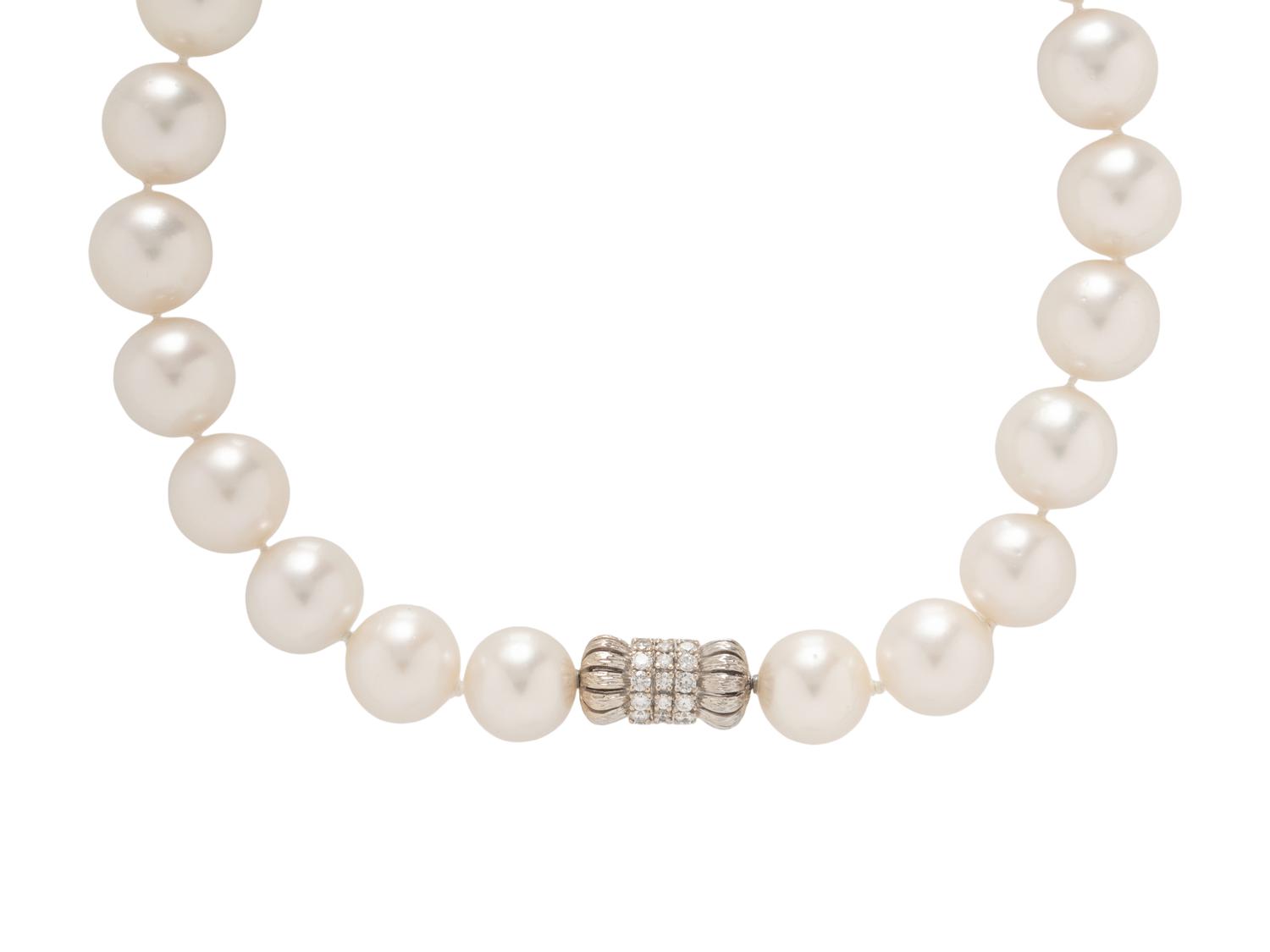 CULTURED PEARL AND DIAMOND NECKLACE