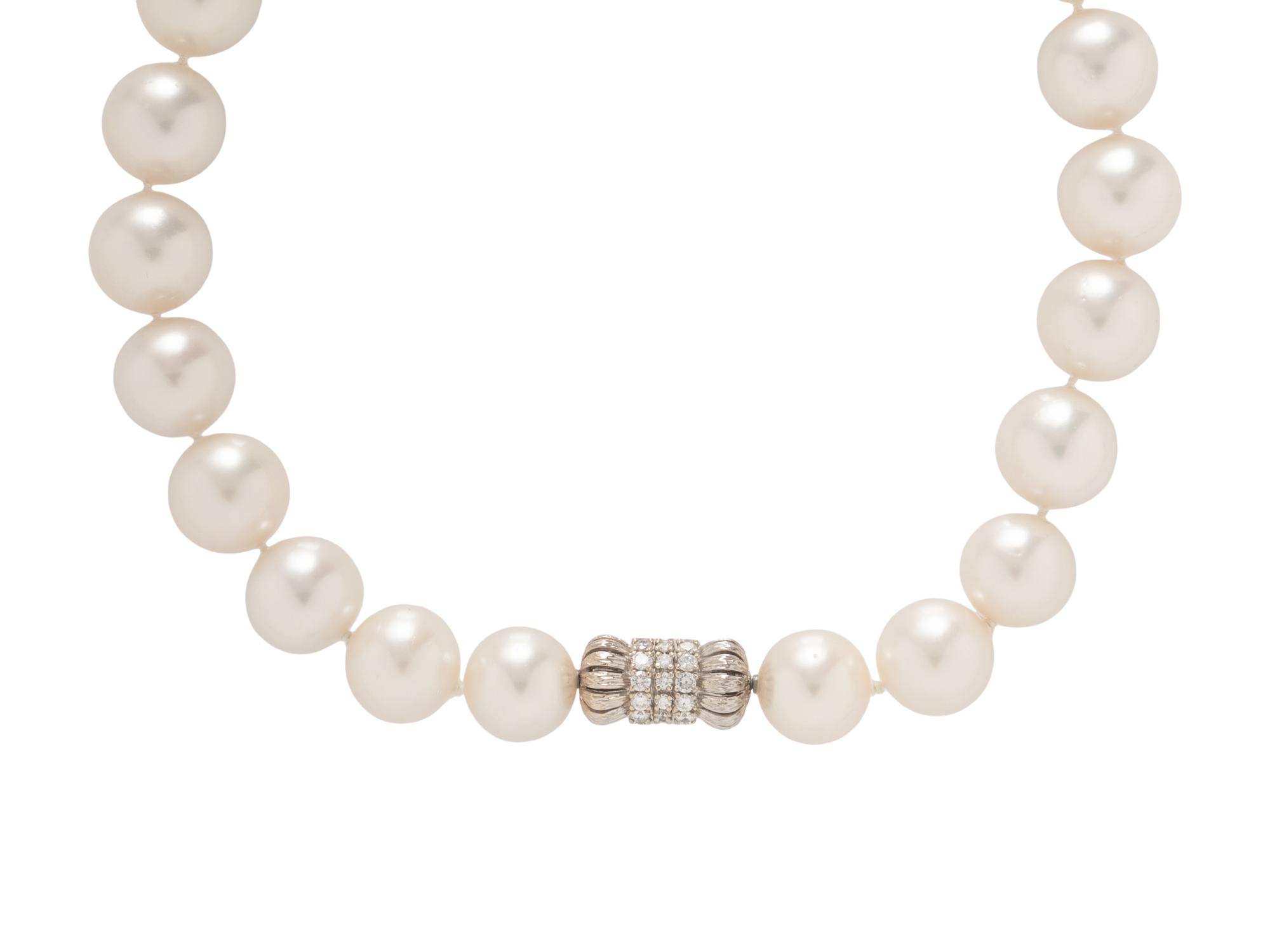 CULTURED PEARL AND DIAMOND NECKLACE