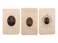 [CIVIL WAR]. A group of 4 tintypes of Civil War soldiers, incl. portrait housed in oreo Union case.