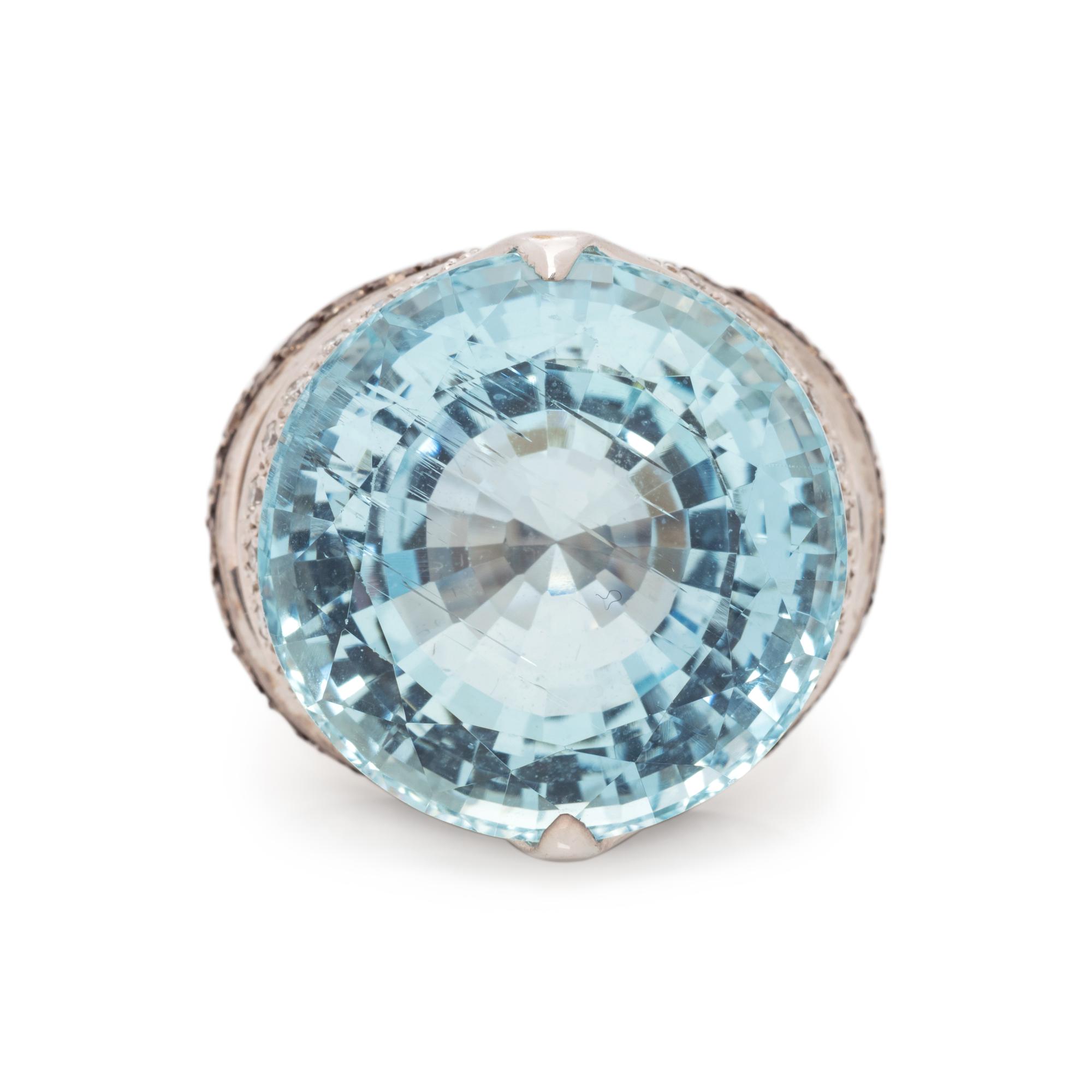 AQUAMARINE AND DIAMOND RING