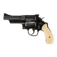 *Smith & Wesson 25-13 in Box