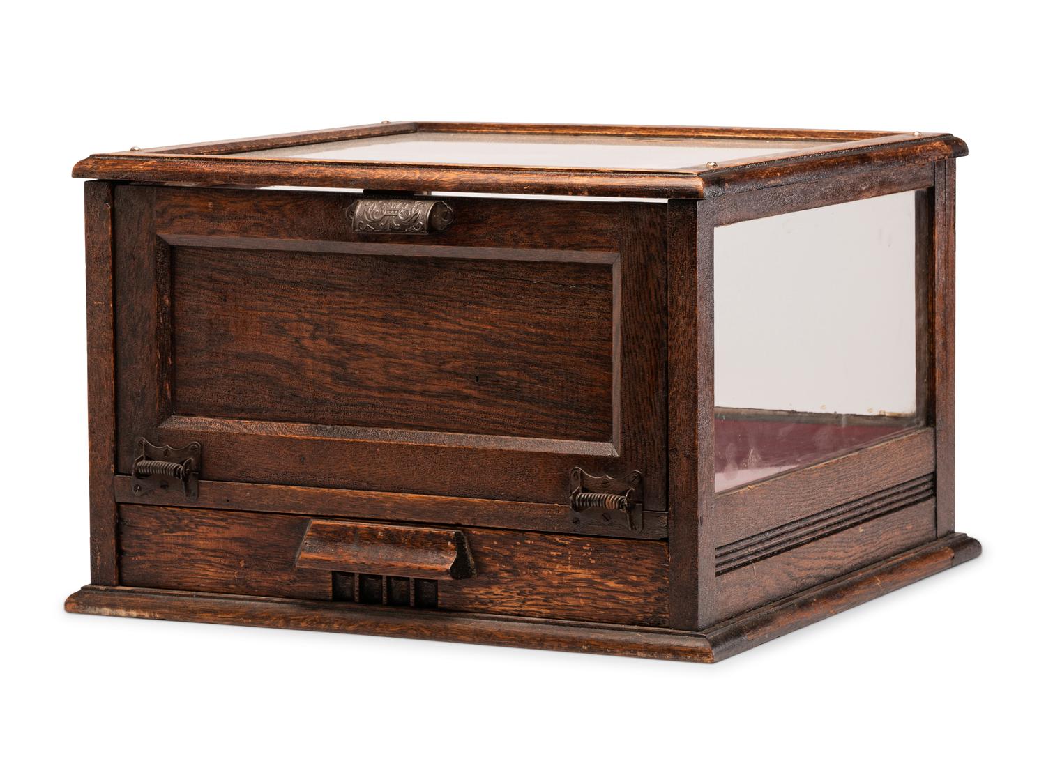 A Wooden Frame Sun Manufacturing Countertop Display Case
