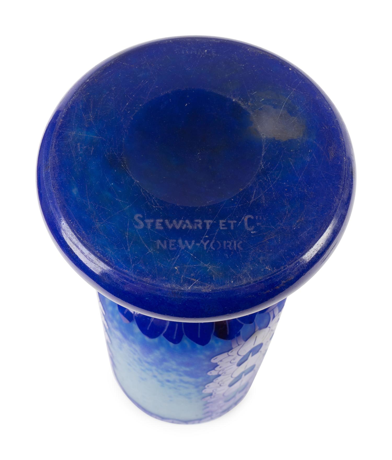A Charles Schneider La Verre Francais Cameo Glass Vase — 20TH CENTURY