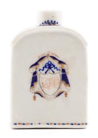 A Chinese Export Porcelain Bottle Height 3 1/8 inches.