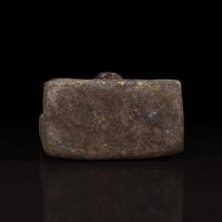 An Indian or Nepalese carved stone Buddha 印度或尼泊尔石雕佛像 12th century or earlier ???????
