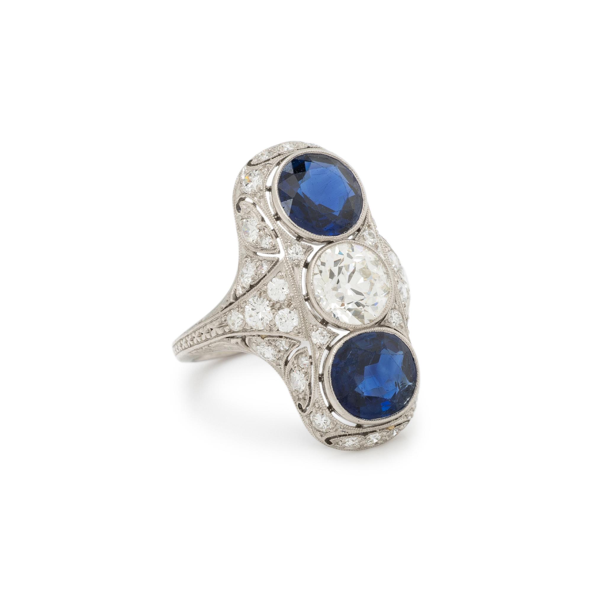 ANTIQUE, DIAMOND AND SAPPHIRE RING