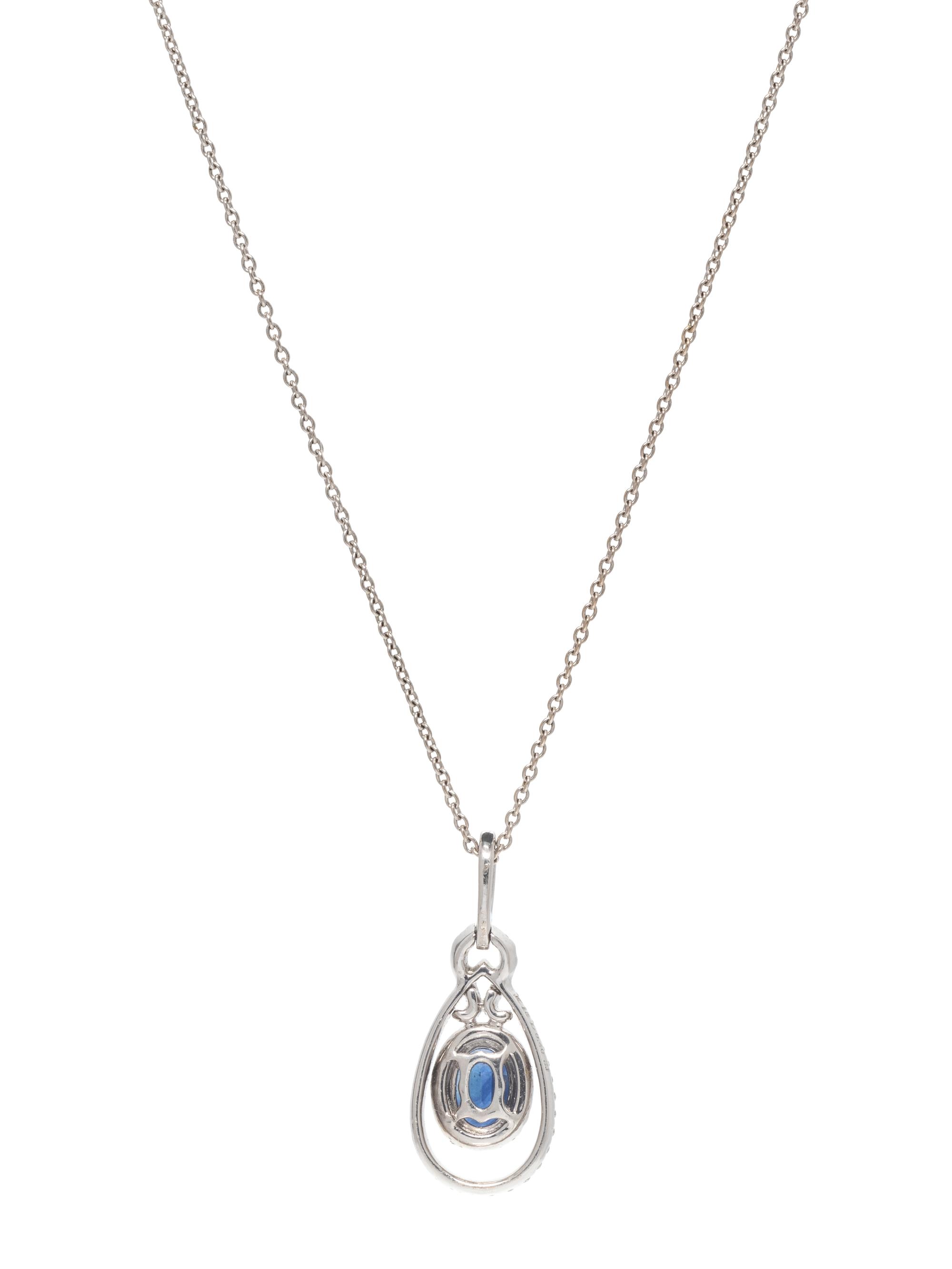SAPPHIRE AND DIAMOND PENDANT/NECKLACE