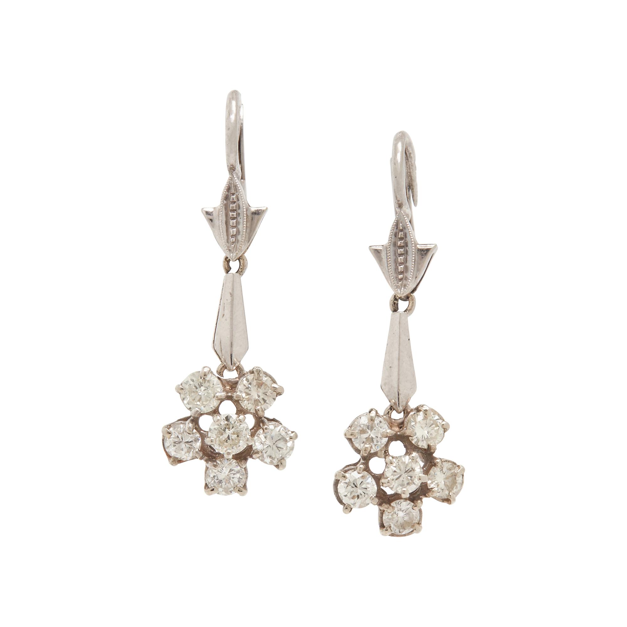 WHITE GOLD AND DIAMOND EARRINGS