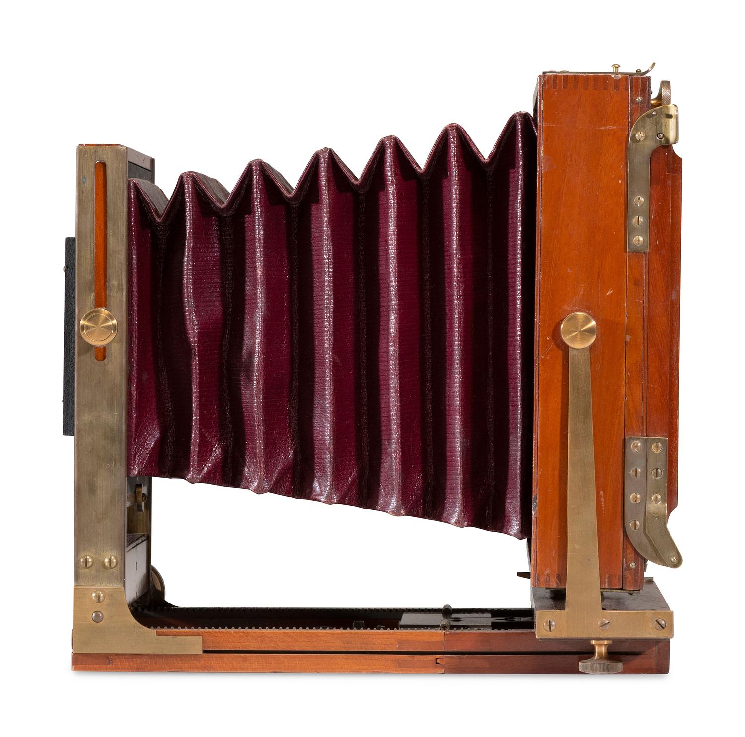 [EARLY PHOTOGRAPHY]. Eastman Dry Plate & Film Co. Interchangeable View camera. Rochester, NY, ca late 1886-1887.