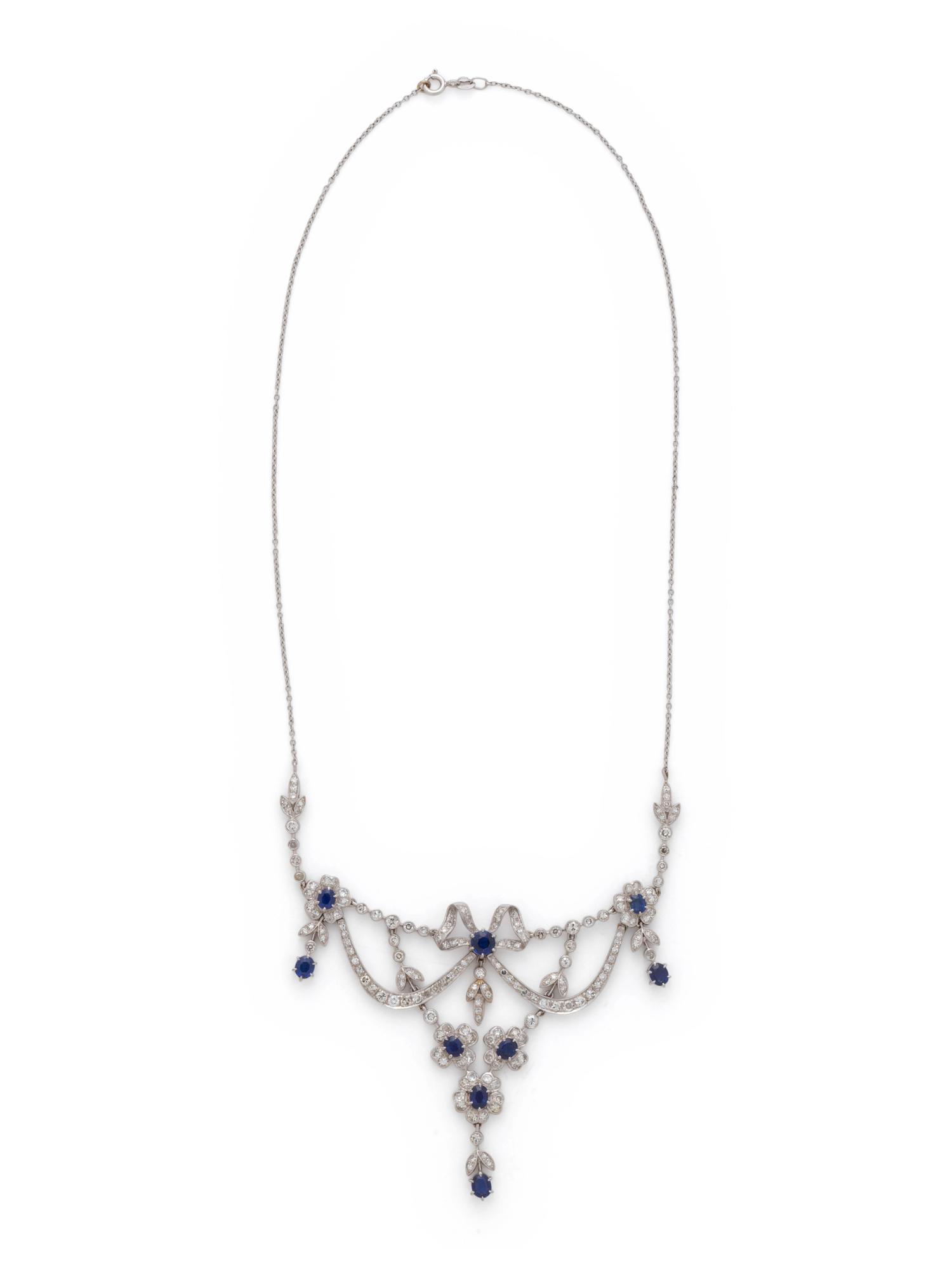 WHITE GOLD, DIAMOND AND SAPPHIRE GARLAND NECKLACE
