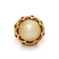 CULTURED PEARL AND YELLOW GOLD RING
