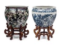 Two Chinese Export Porcelain Jardinières