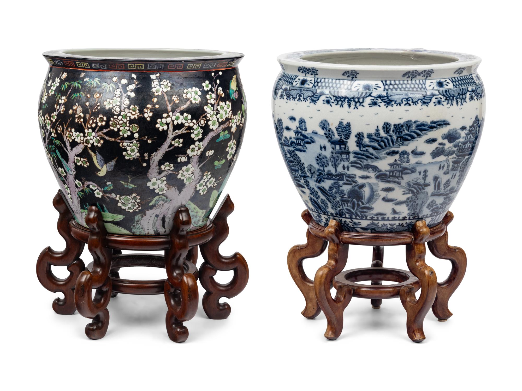 Two Chinese Export Porcelain Jardinières
