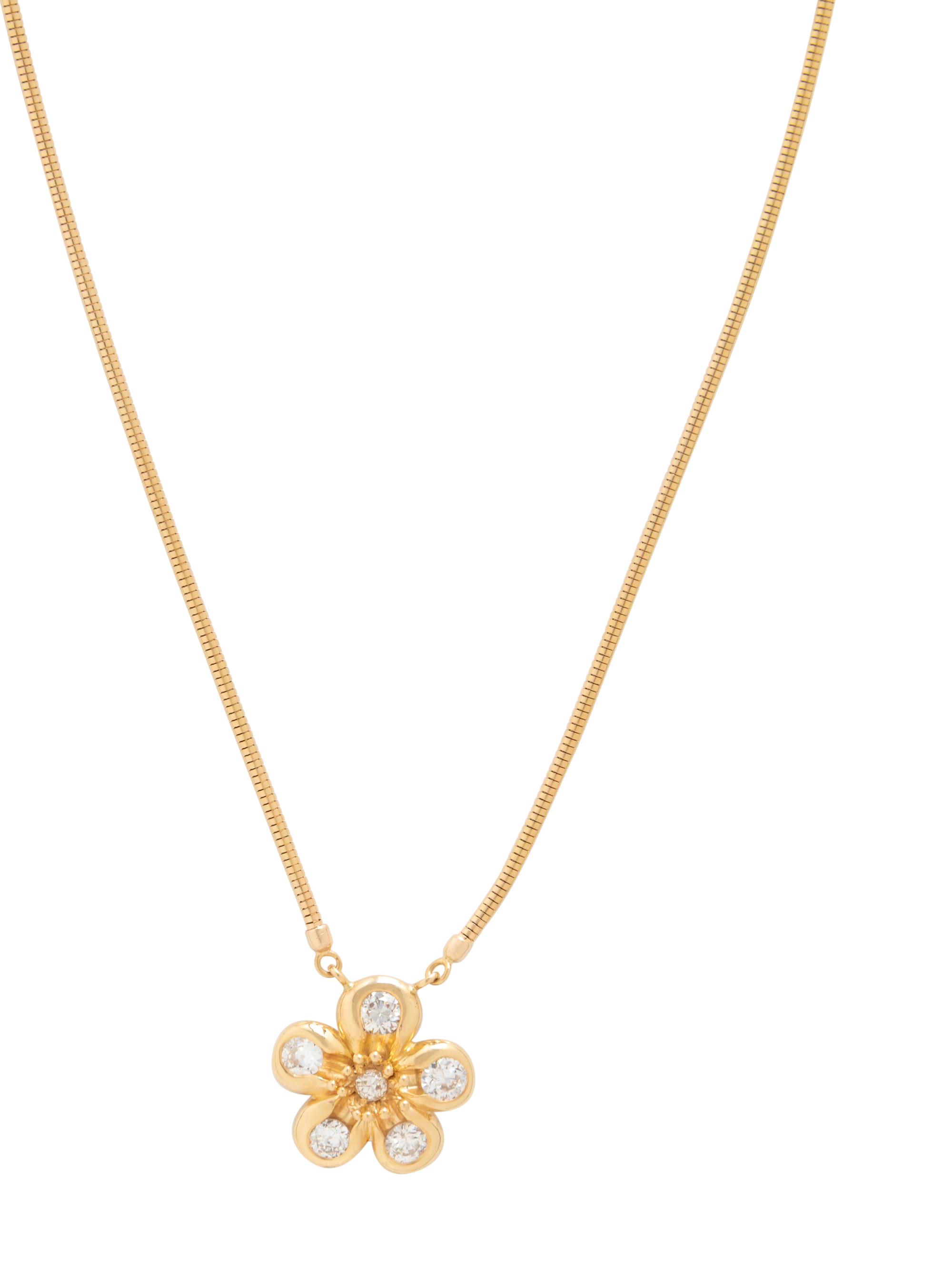 YELLOW GOLD AND DIAMOND FLOWER NECKLACE