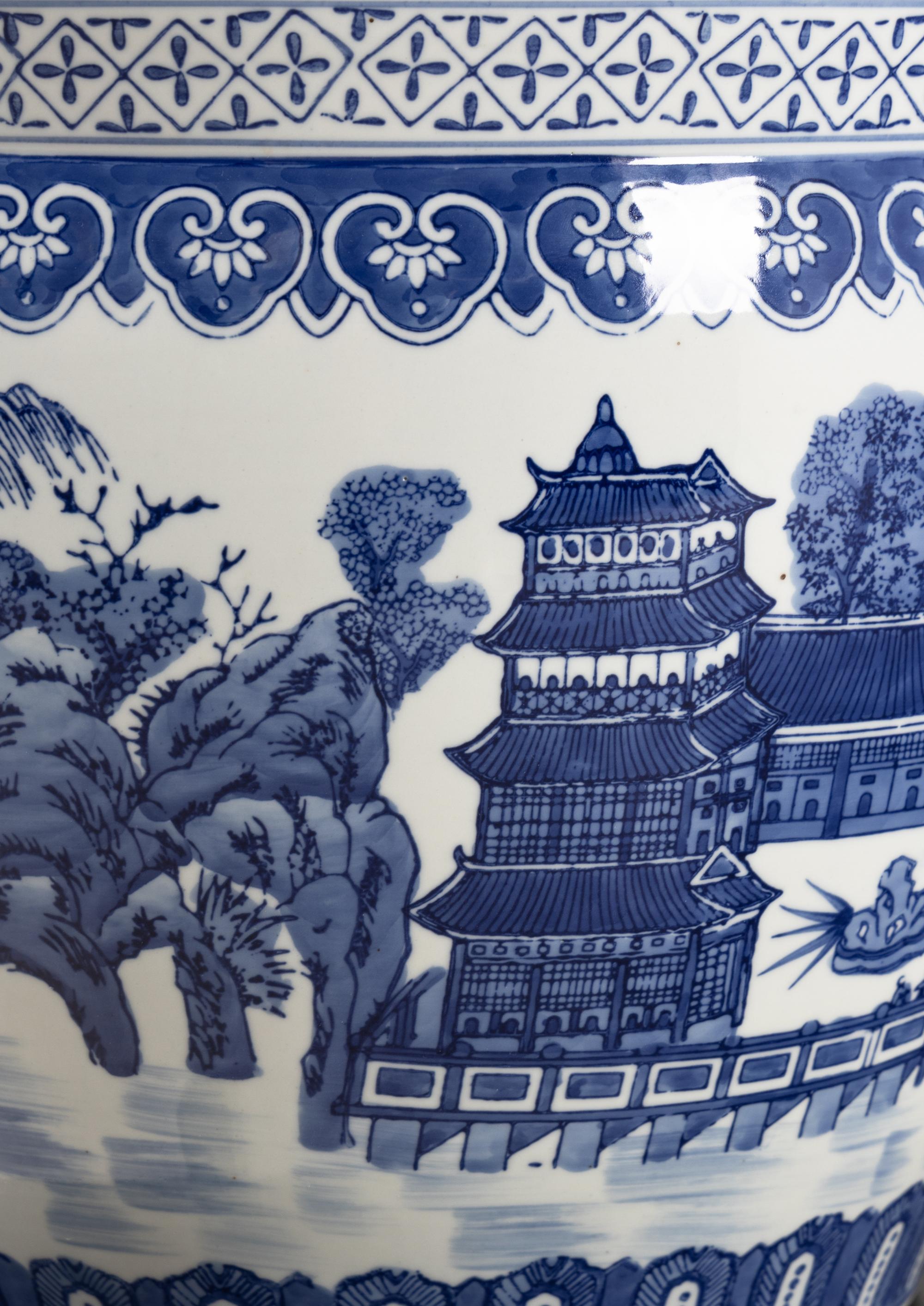 A Group of Four Chinese Export Porcelain Jardinières