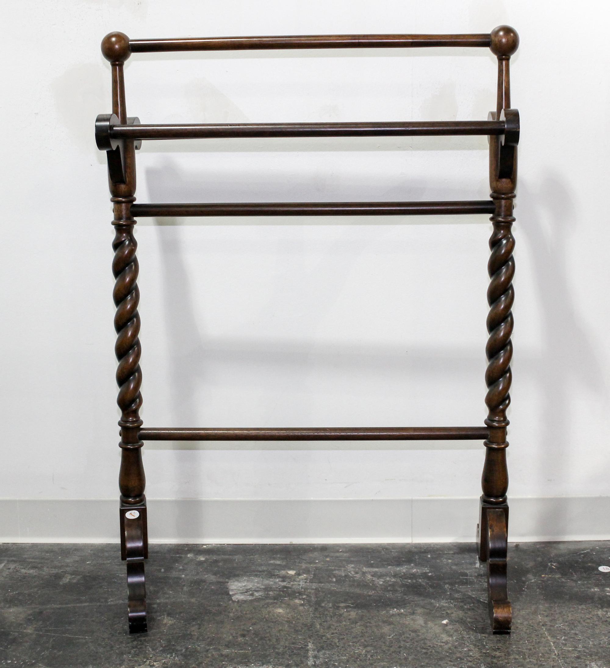 An American Classical Mahogany Blanket Stand Height 41 inches. — 19TH CENTURY