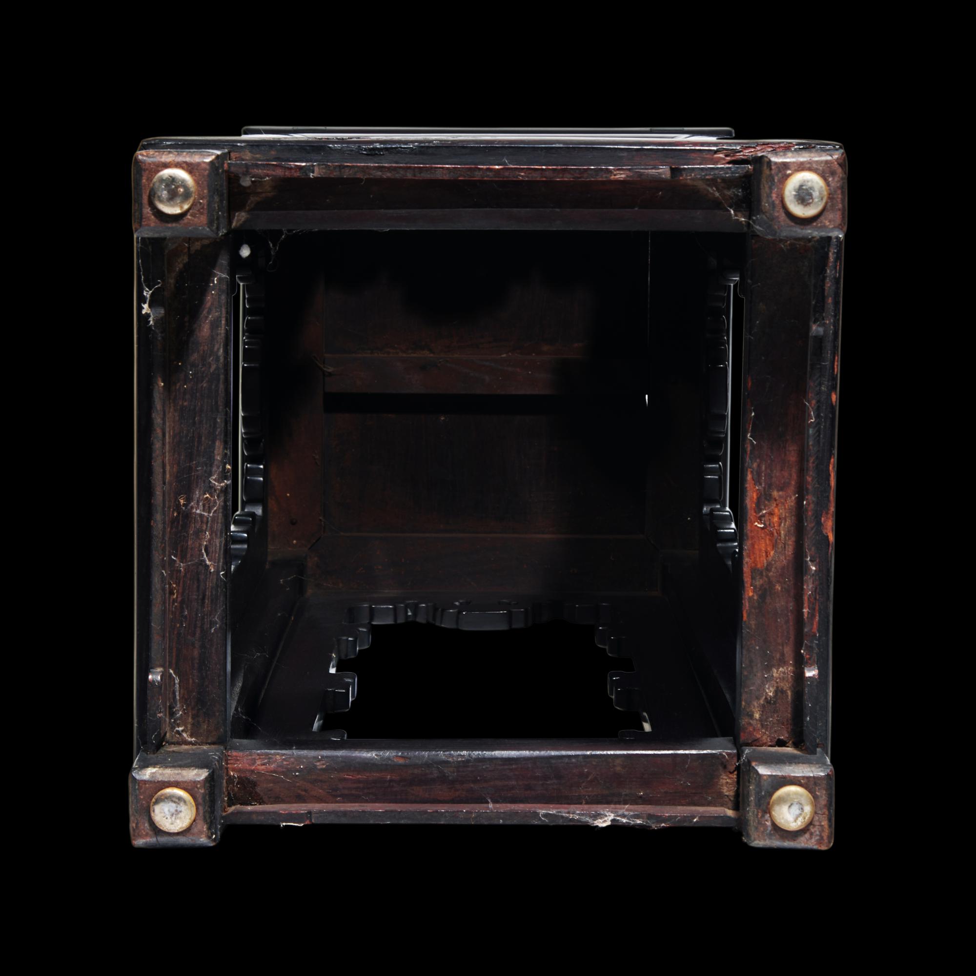 A Pair of Chinese Hong Mu , Incense Stands, 19th Century 清晚期 紅木拐子龍紋香幾一對