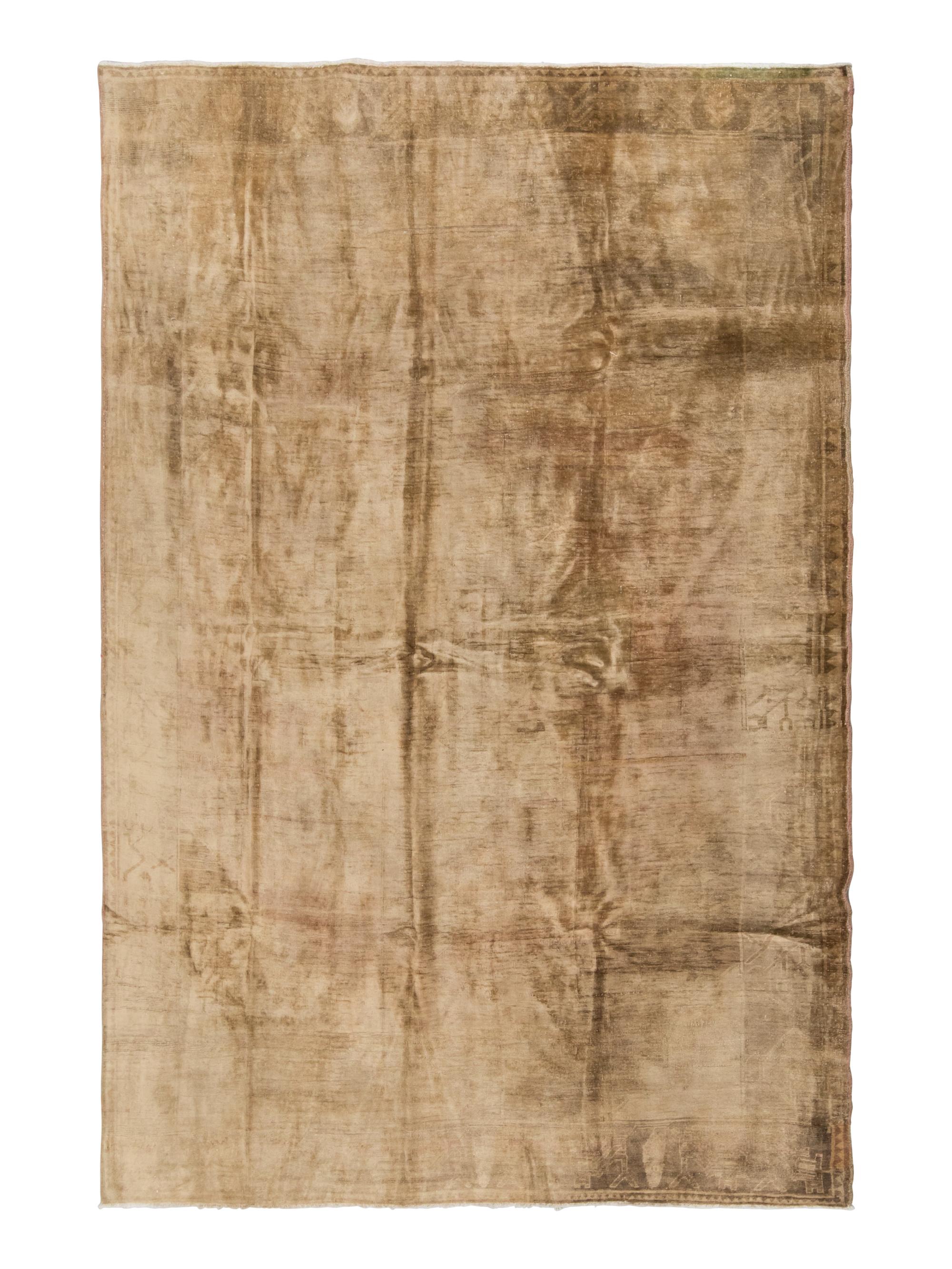 An Oushak Carpet