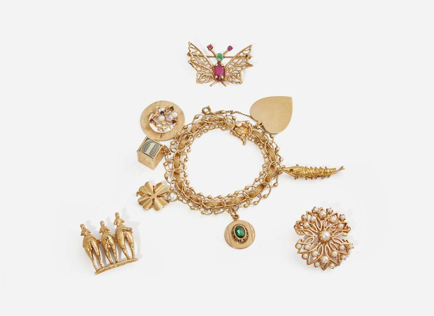 A Miscellaneous Collection of Yellow Gold and Gemstone Jewelry