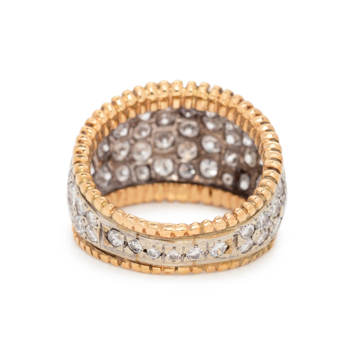 DIAMOND BOMBE RING