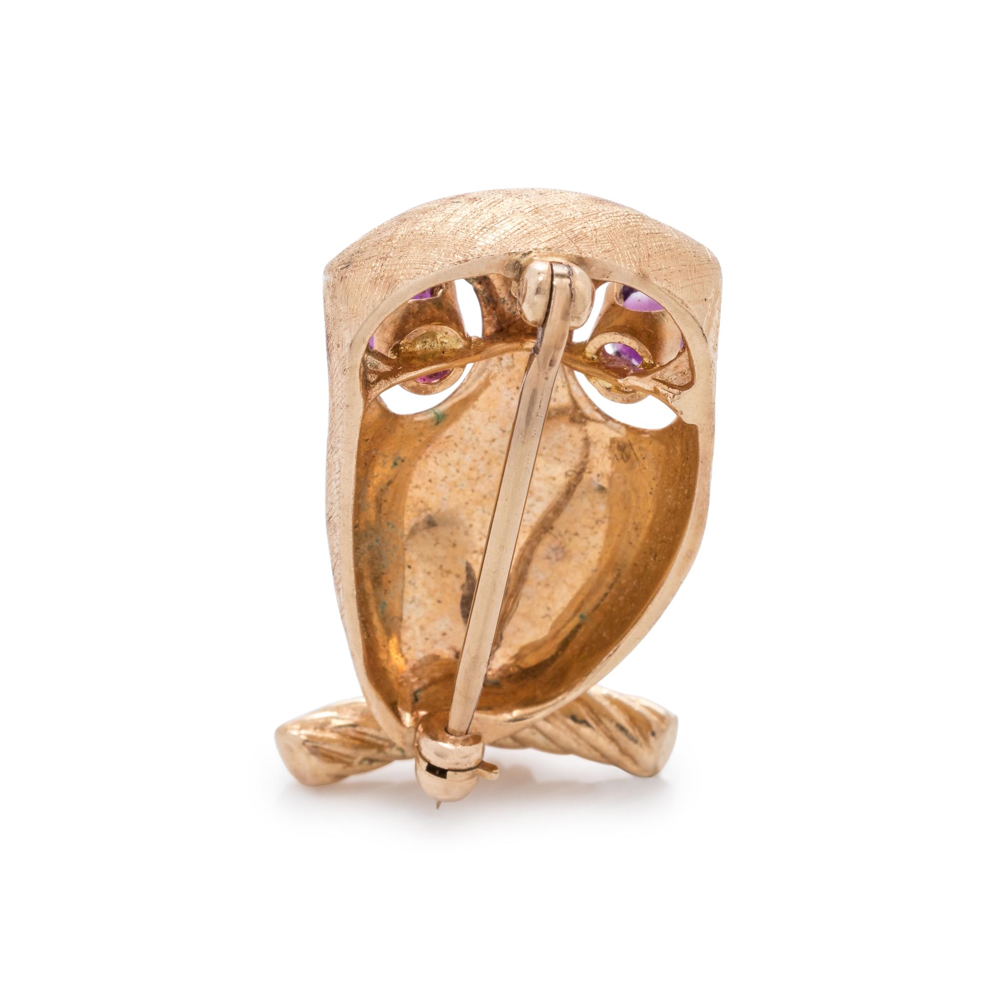 YELLOW GOLD AND AMETHYST OWL BROOCH