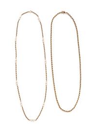 COLLECTION OF YELLOW GOLD NECKLACES