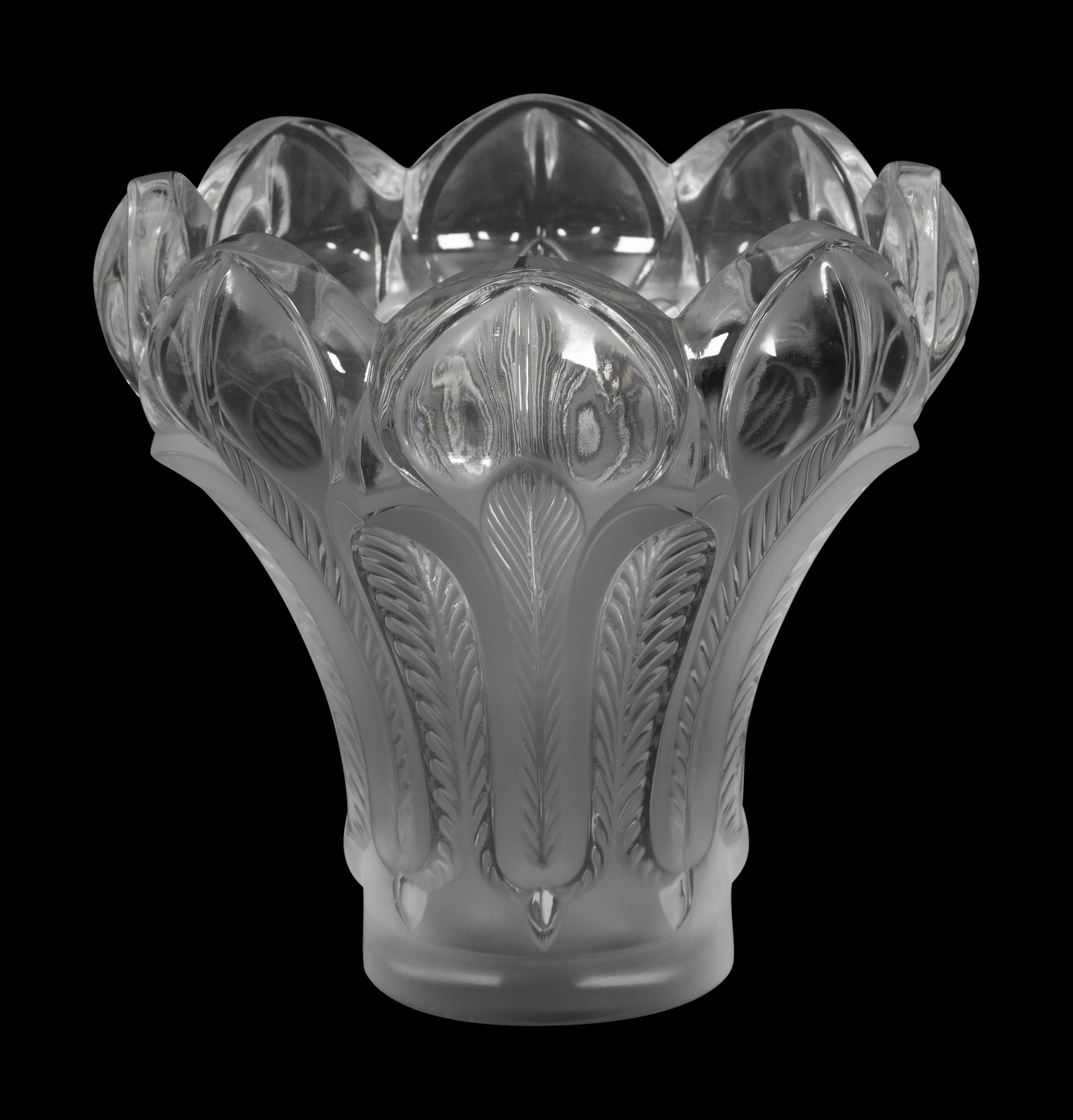 A Lalique Esna Vase