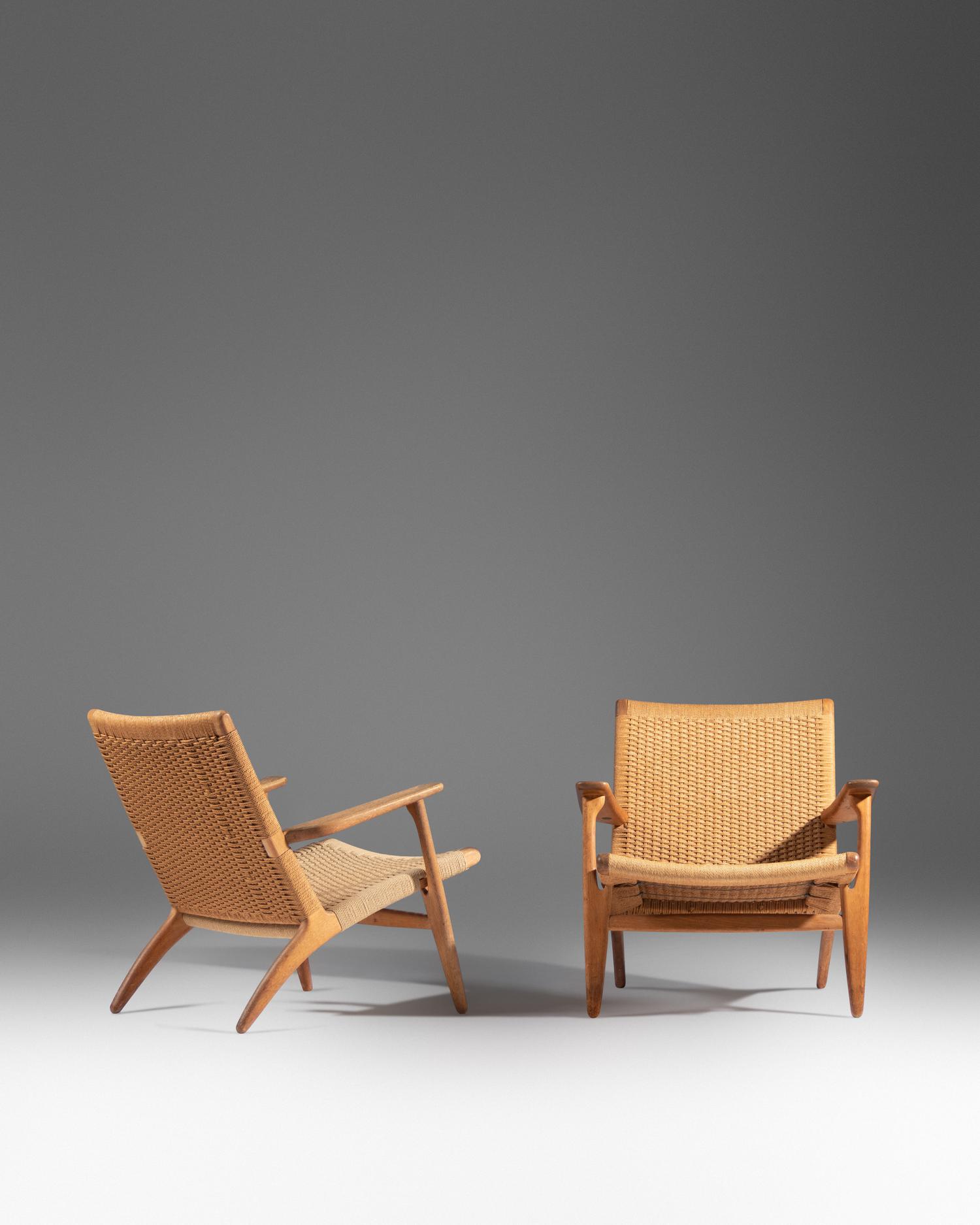 A Pair of CH-25 Lounge Chairs, Carl Hansen & Son, Denmark