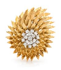 An 18 Karat Yellow and White Gold Diamond Brooch, 14.40 dwts.