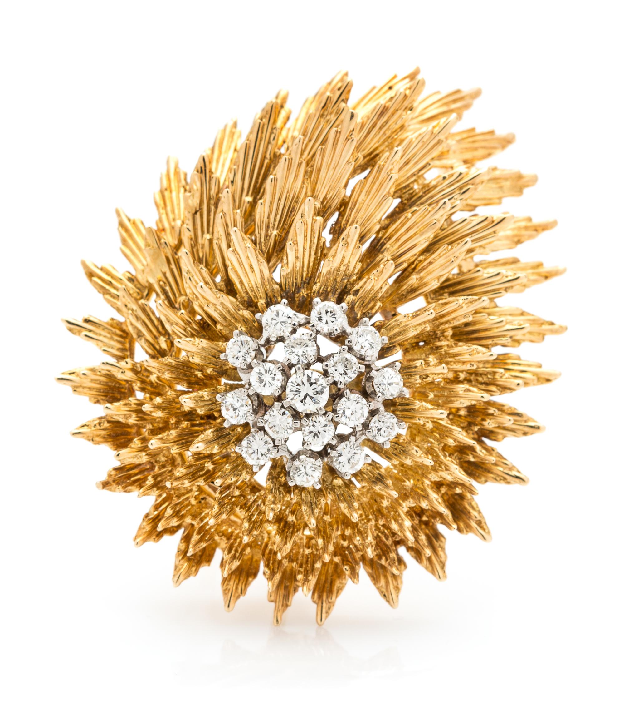 An 18 Karat Yellow and White Gold Diamond Brooch, 14.40 dwts.