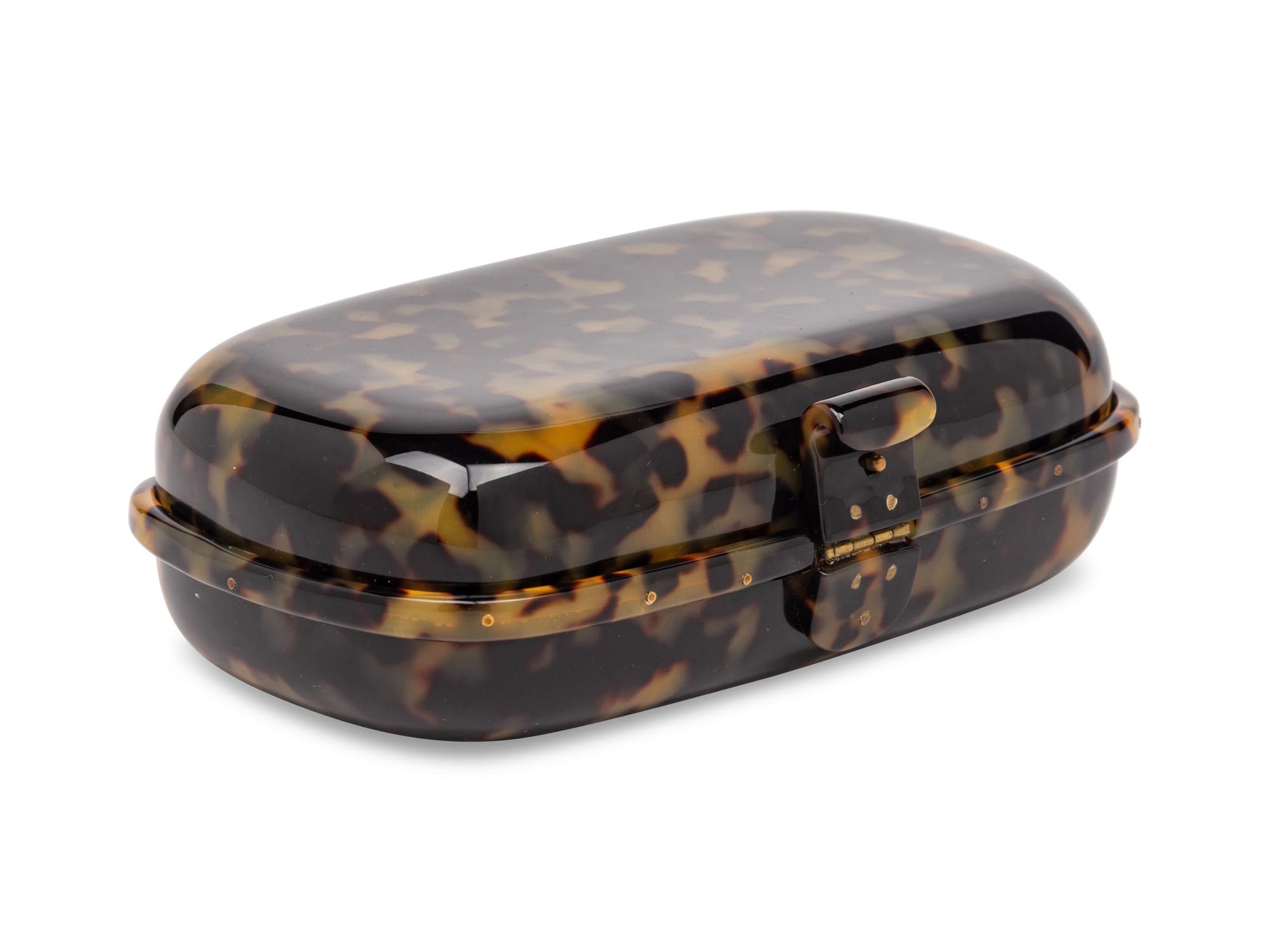 BOTTEGA VENETA, TORTOISE-EFFECT RESIN CLUTCH