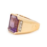 AMETHYST AND DIAMOND RING
