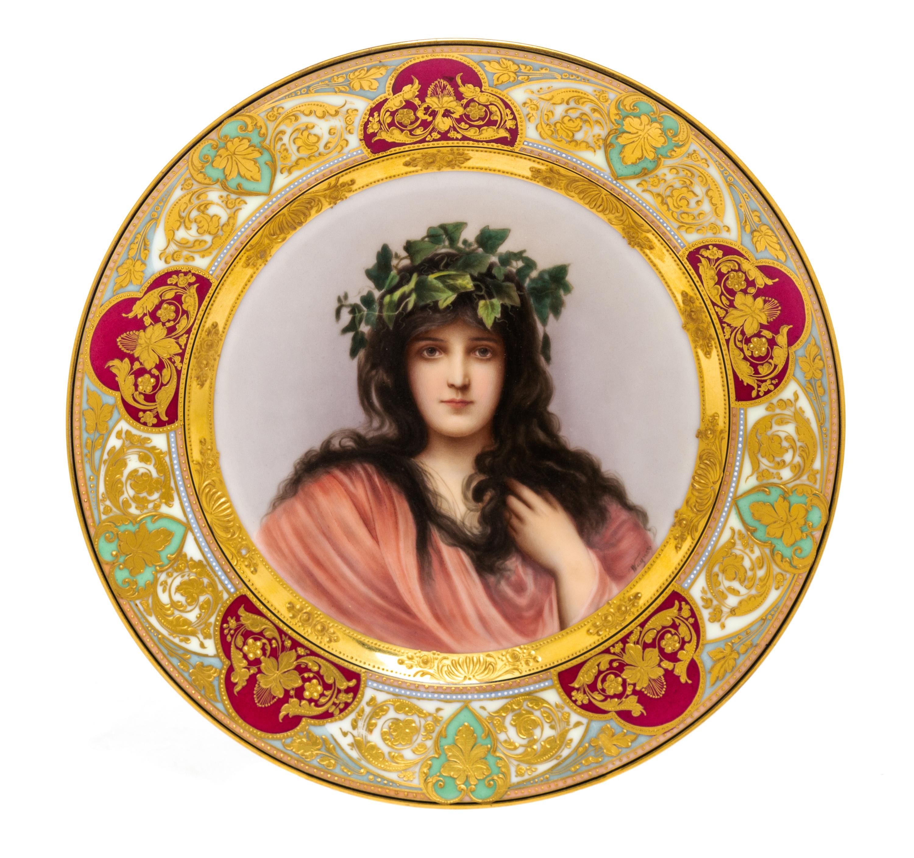 A Vienna Porcelain Cabinet Plate Diameter 9 1/2 inches. — 19TH CENTURY