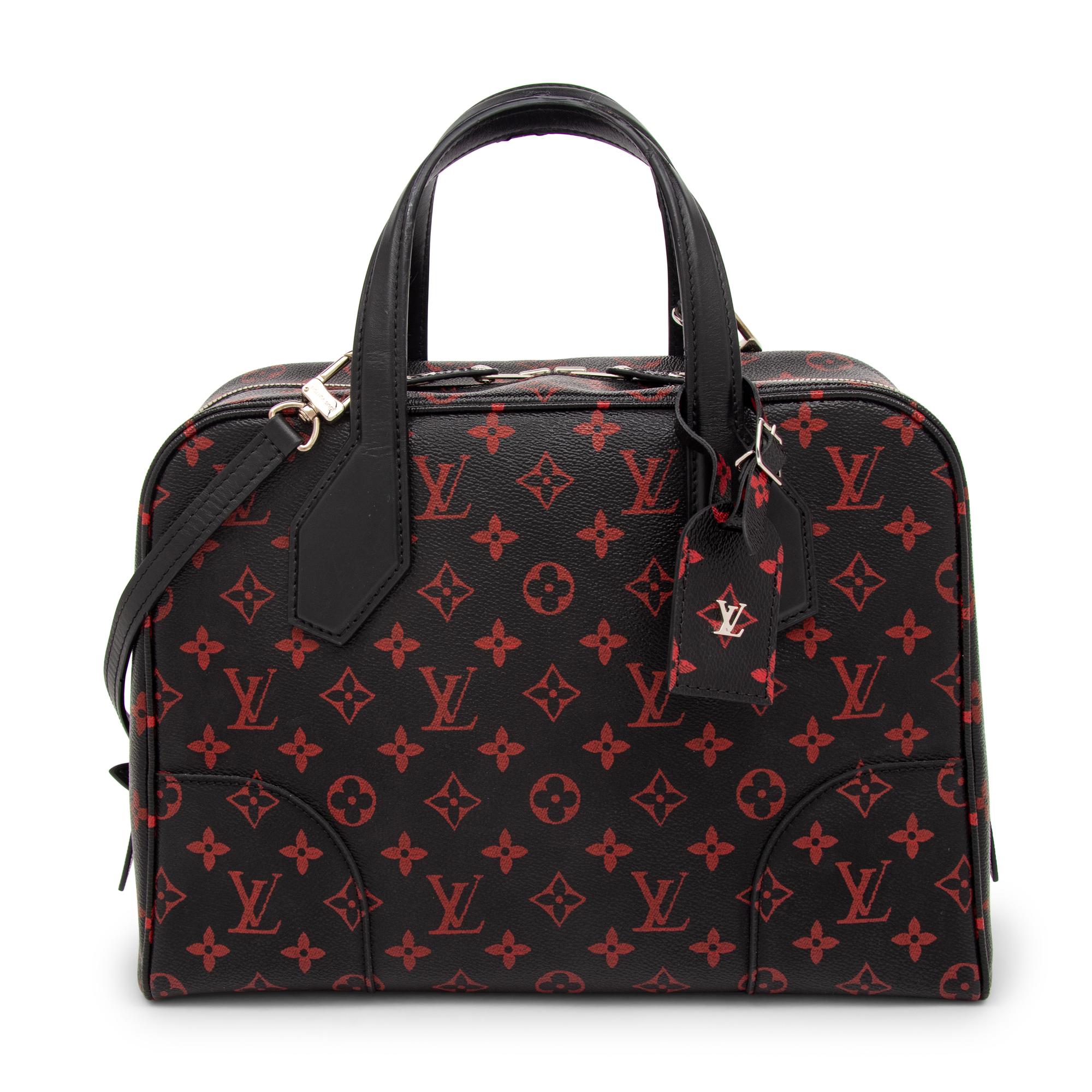 Louis Vuitton, Infrarouge Monogram Dora Soft MM Bag