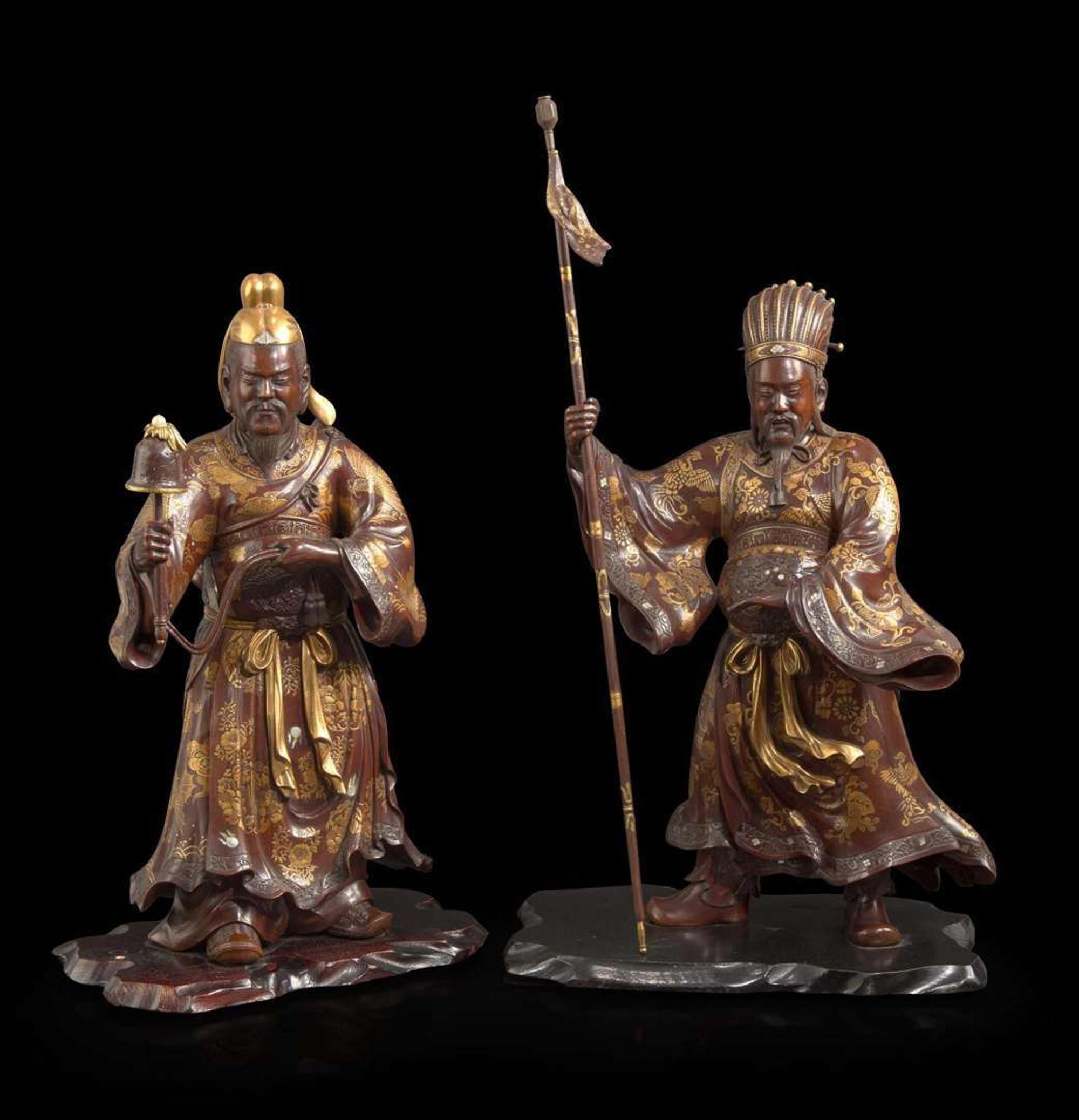 A pair of Japanese gilt-lacquered carved wood figures 日本鎏金木造像一对 Meiji/Taisho period ?????