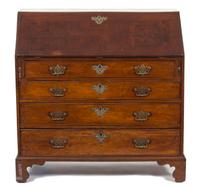A George III Mahogany Slant Front Desk Height 42 1/2 x width 43 x depth 21 1/4 inches. — 19TH CENTURY