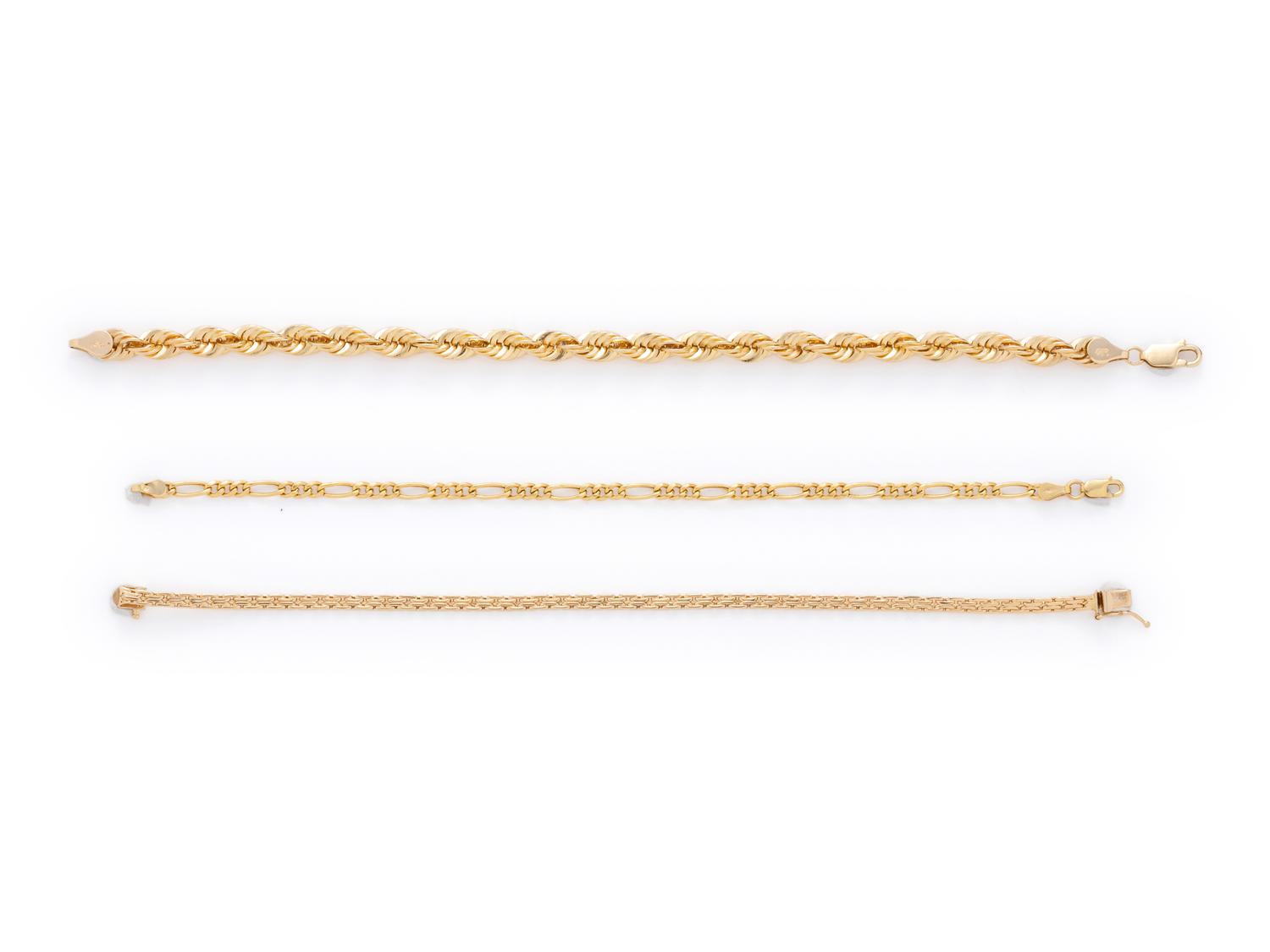 COLLECTION OF YELLOW GOLD BRACELETS