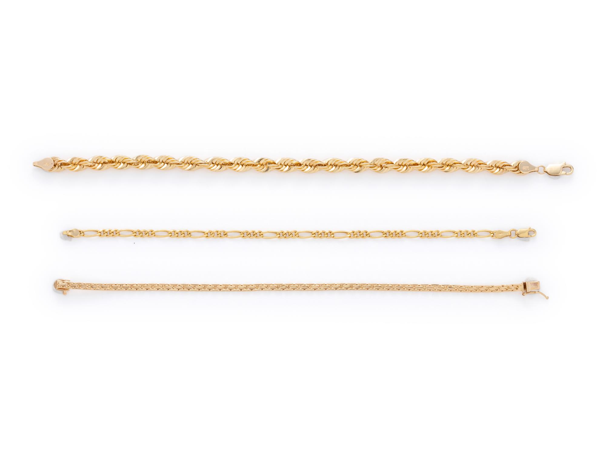 COLLECTION OF YELLOW GOLD BRACELETS