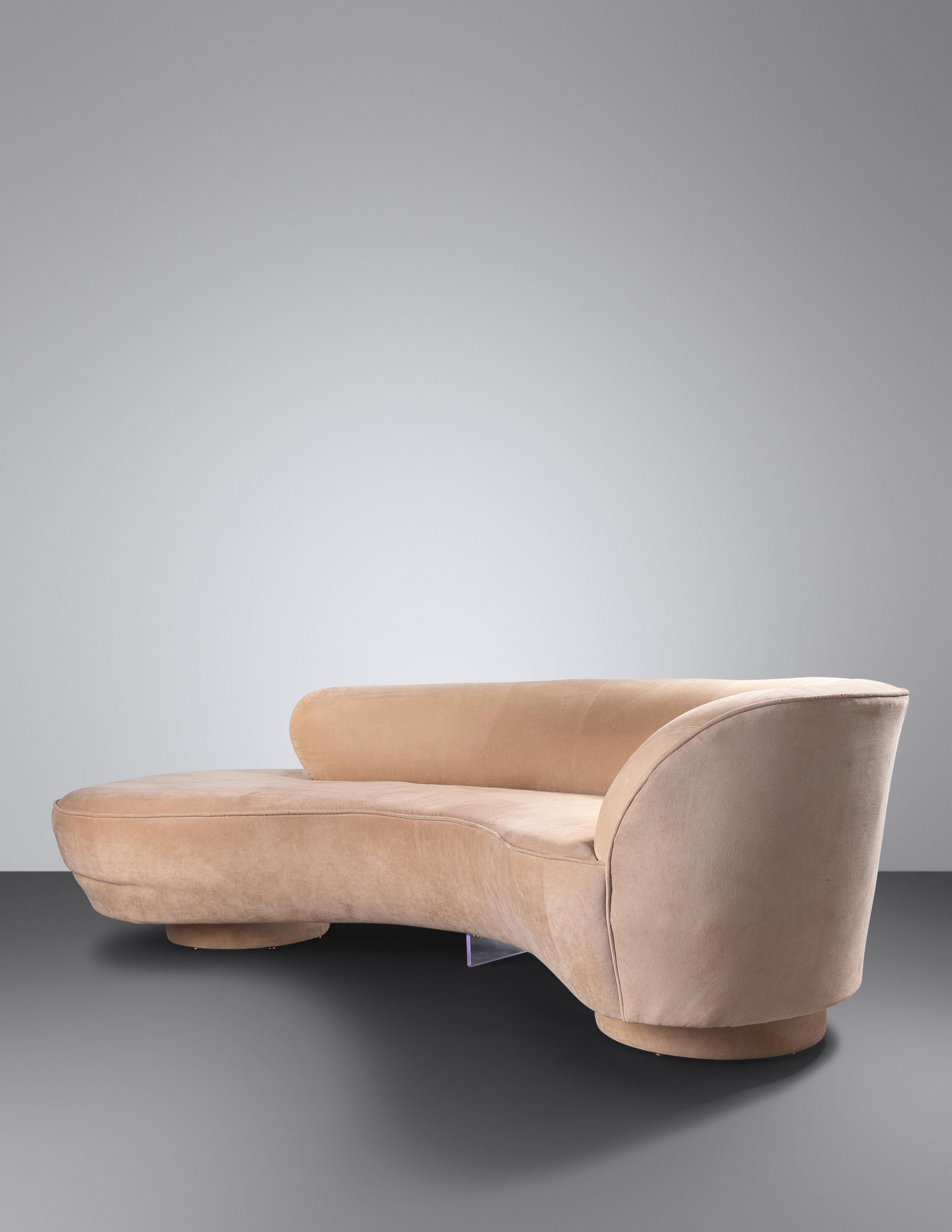 Sofa Directional, USA
