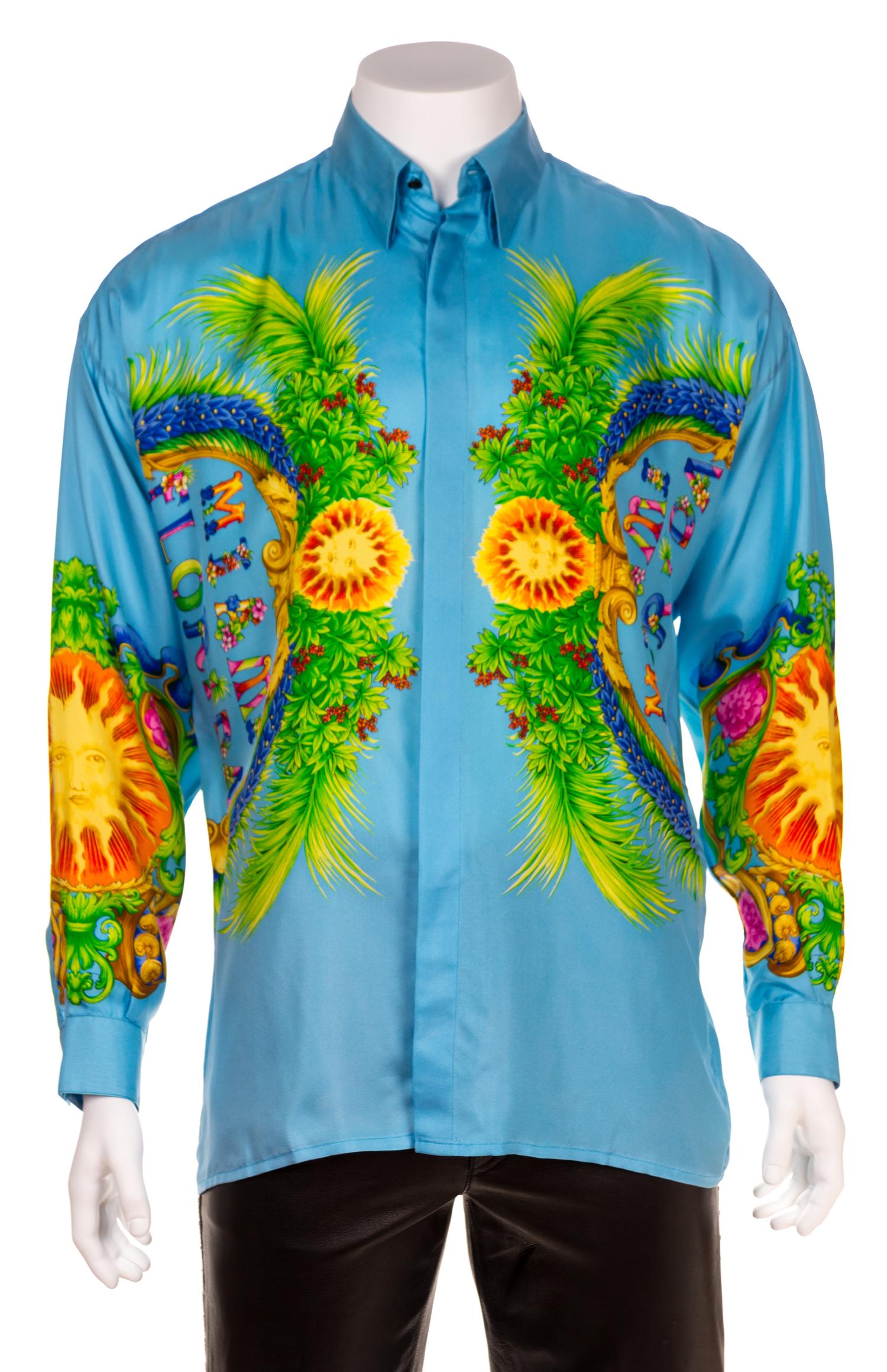 A Gianni Versace Silk Print Shirt, Size 50.