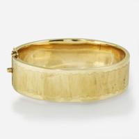 A 14K Yellow Gold Bangle Bracelet