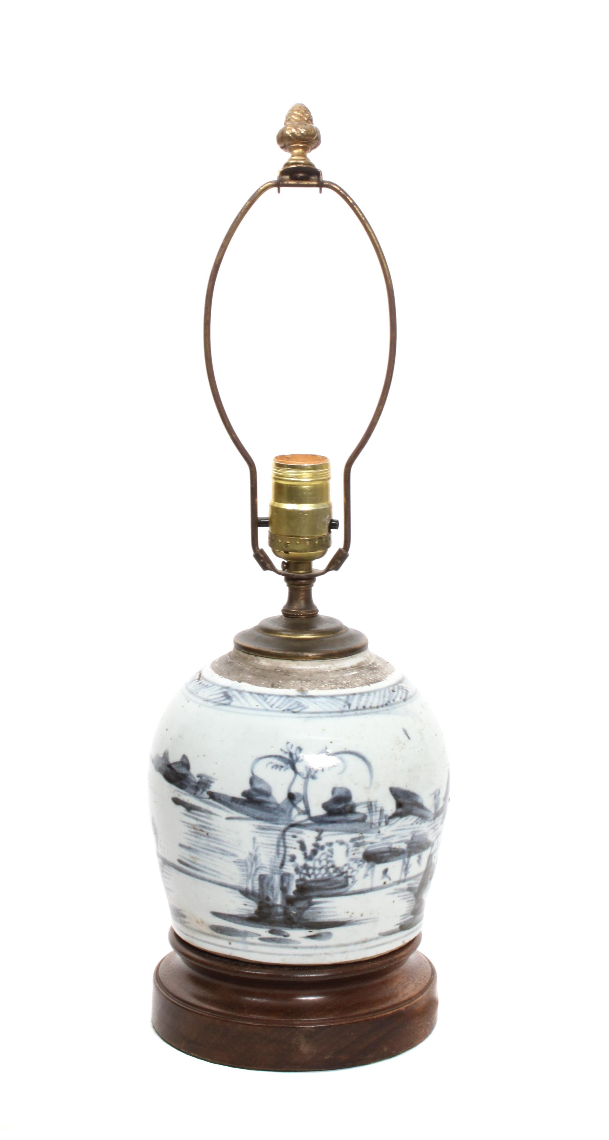 A Pair of Chinese Export Ginger Jars Height 10 inches (larger)