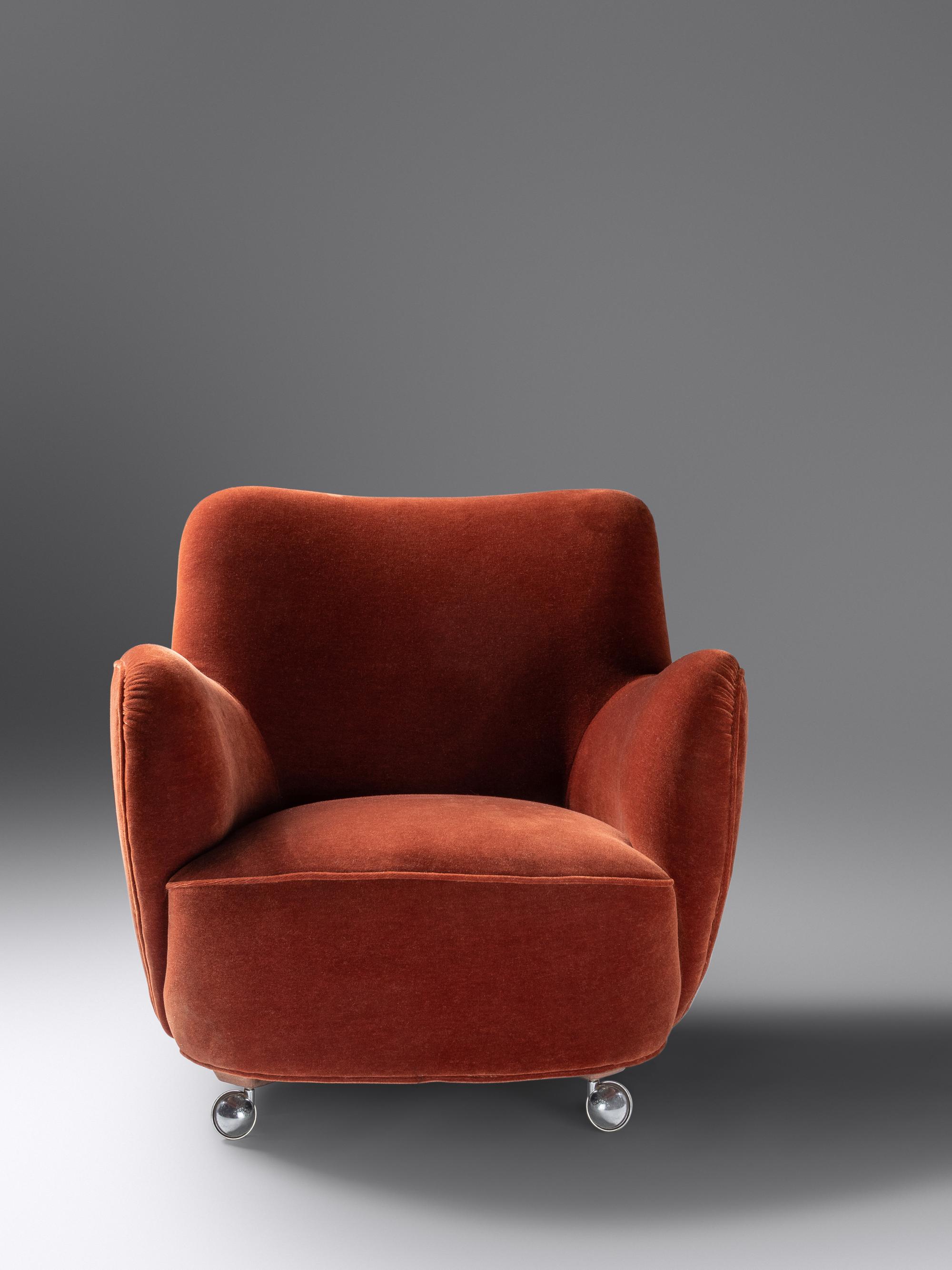 Barrel Lounge Chair, model 100A Vladimir Kagan Designs Inc., USA