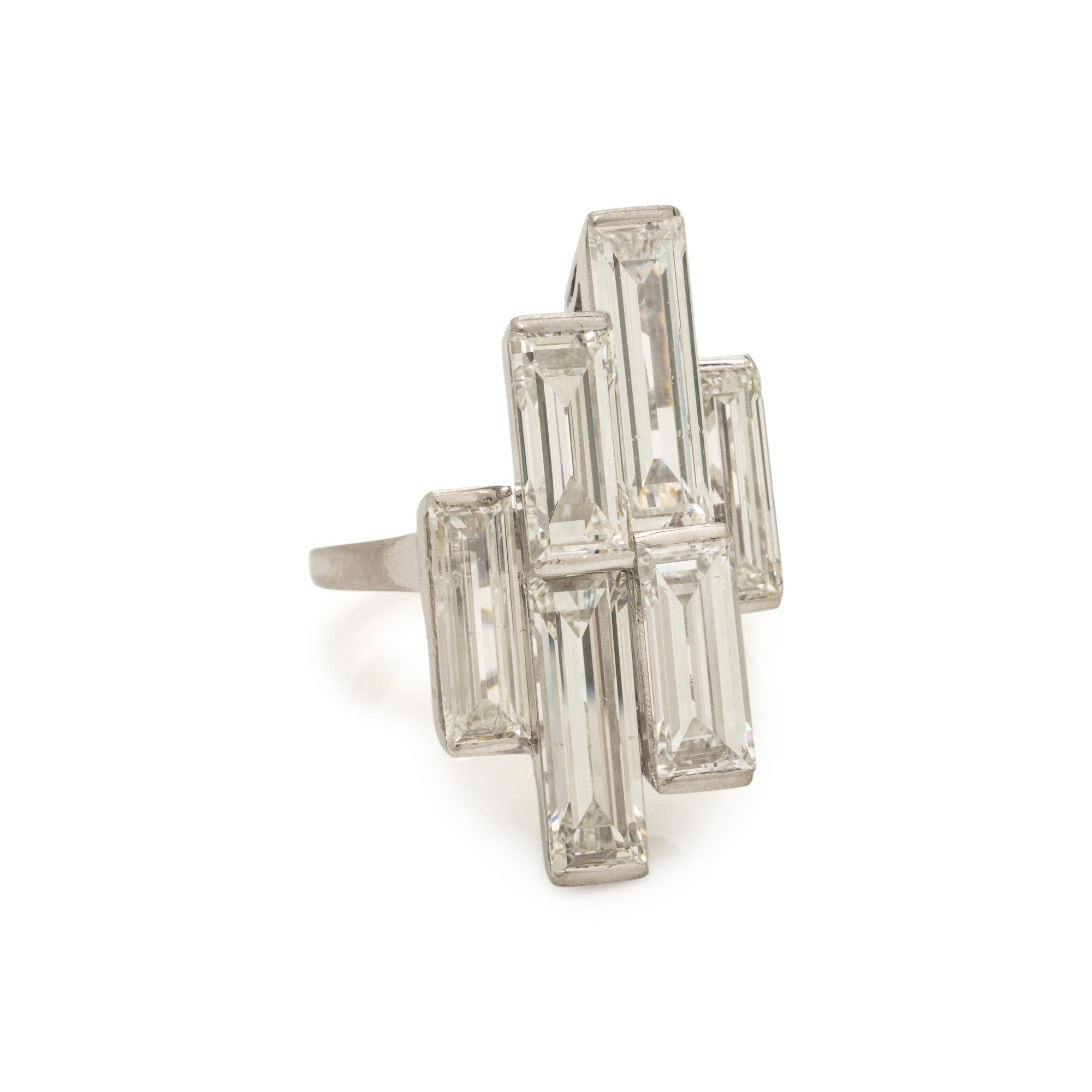 Van Cleef & Arpels, Diamond and Platinum Ring