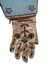 Plateau Beaded Hide Gauntlets