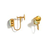 YELLOW GOLD AND OPAL EARRINGS AND BROOCH