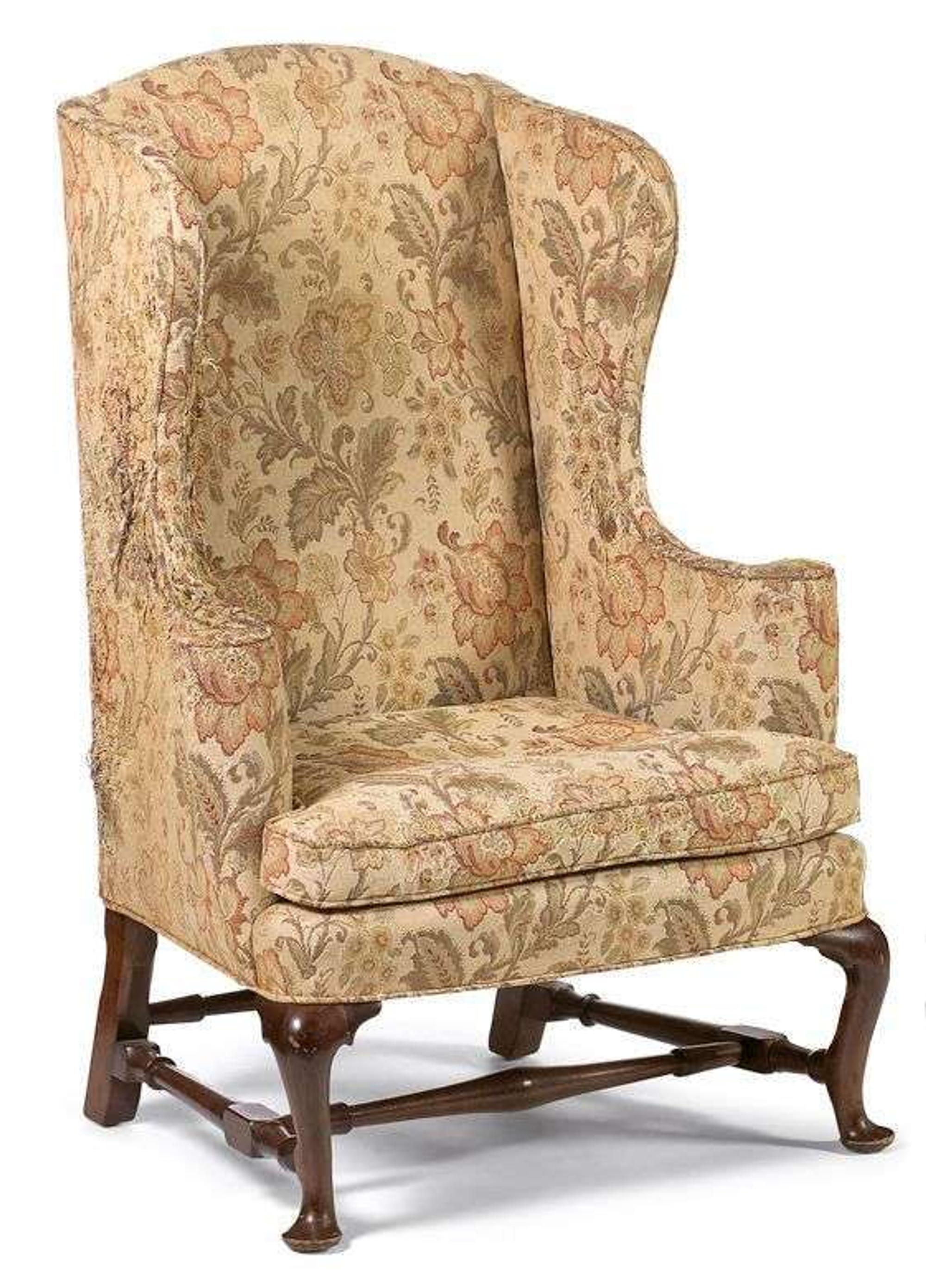 Queen Anne mahogany easy chair probably massachusetts, 18th century